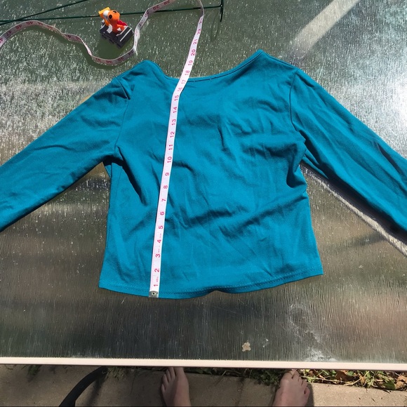 Rue21 long sleeve lace up chest - Picture 3 of 4